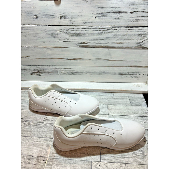 Rebel Rise Cheer Shoes white size 8 women WORN ONCE - no laces - Picture 3 of 7